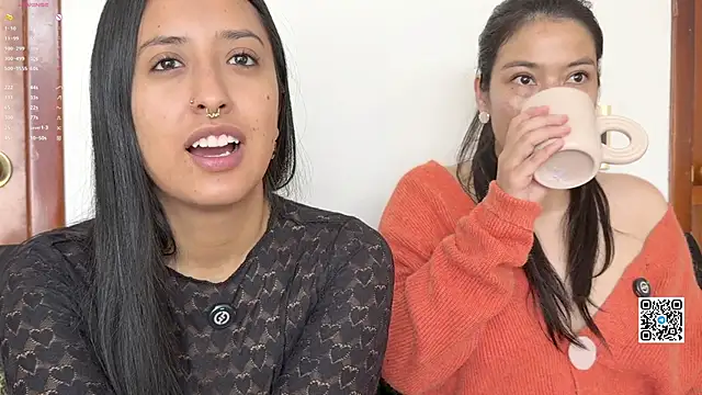 2SummerLove1 online show from April 7, 2:19 pm