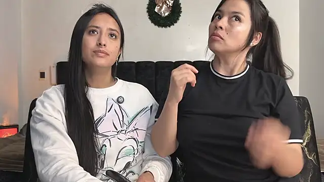 2SummerLove1 online show from February 14, 1:50 am