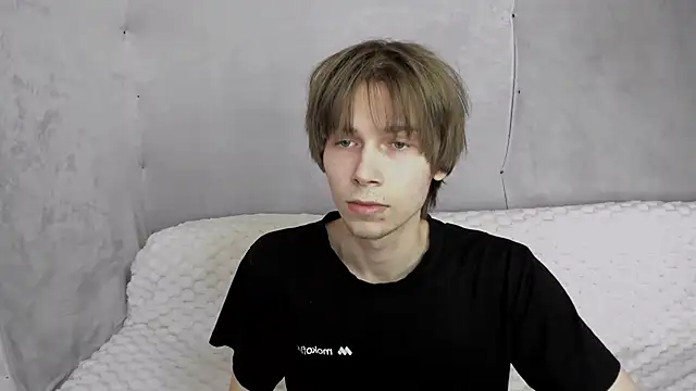 Makentoshi  online show from September 11, 7:30 am