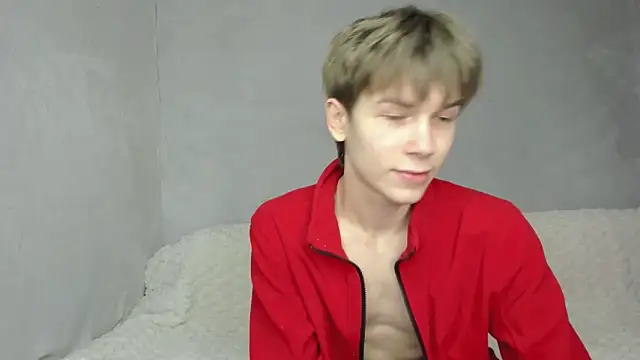 Makentoshi  online show from March 6, 9:26 am