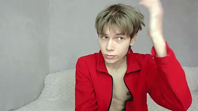 Makentoshi  online show from March 11, 8:41 am