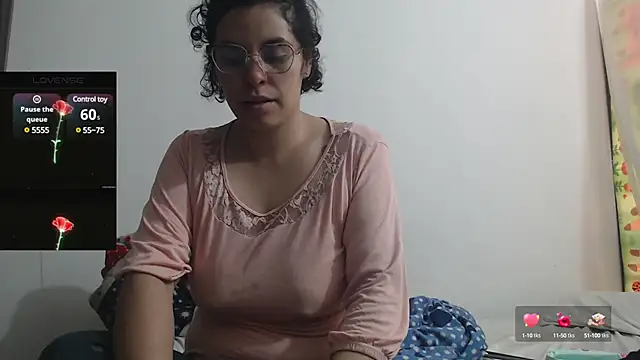 Snapshot of Anne_purple chatting on March 13, 7:17 pm Anne purple online show from March 13, 7:17 pm