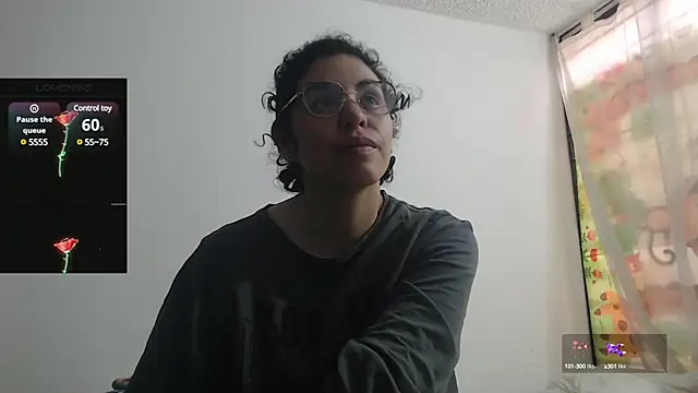 Snapshot of Anne_purple chatting on March 12, 5:28 pm Anne purple online show from March 12, 5:28 pm