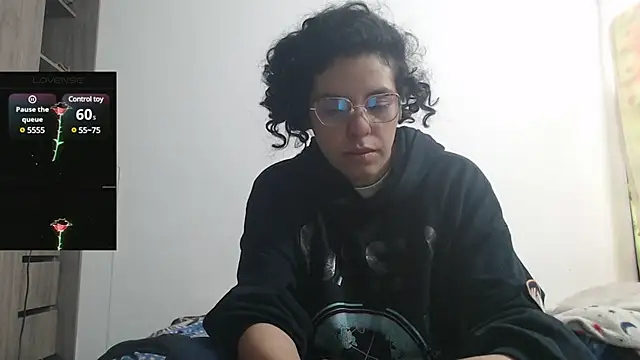 Snapshot of Anne_purple chatting on March 20, 4:20 pm Anne purple online show from March 20, 4:20 pm