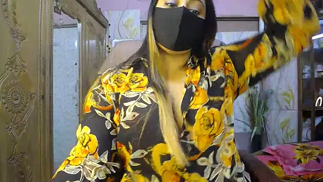 SohanaSabaSexy online show from May 10, 4:42 pm