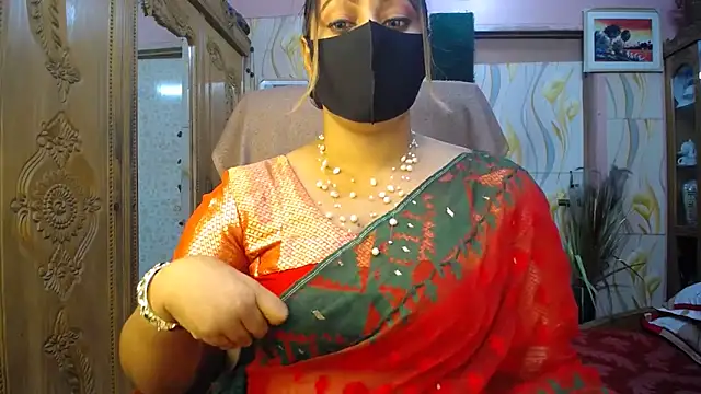 SohanaSabaSexy online show from December 15, 5:19 pm