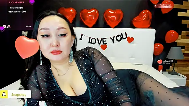 Snapshot of Julianna_Jami chatting on March 12, 2:34 pm Julianna Jami online show from March 12, 2:34 pm