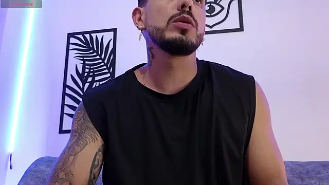 Bruno Mattos online show from March 29, 1:40 am