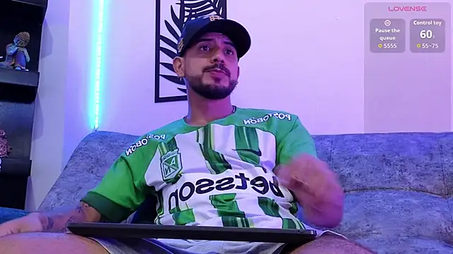 Bruno Mattos online show from December 17, 7:08 pm