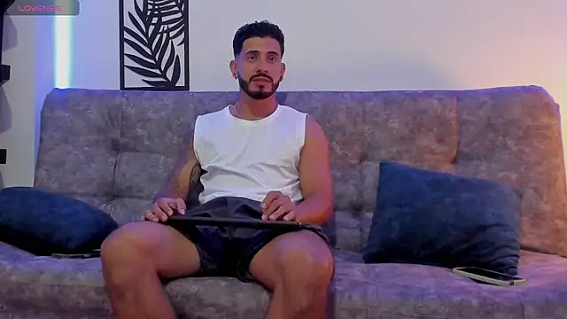 Snapshot of Bruno_Mattos chatting on January 21, 12:57 am Bruno Mattos online show from January 21, 12:57 am