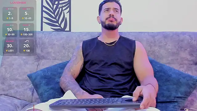 Snapshot of Bruno_Mattos chatting on February 13, 9:49 pm Bruno Mattos online show from February 13, 9:49 pm