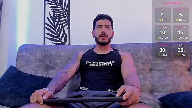 Snapshot of Bruno_Mattos chatting on February 5, 10:11 pm Bruno Mattos online show from February 5, 10:11 pm