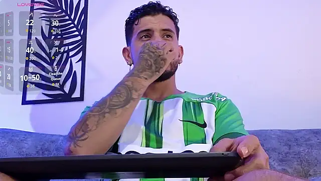 Bruno Mattos online show from March 18, 1:53 am