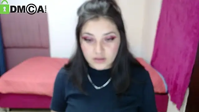 phoenixxxx777 online show from November 27, 2:12 am