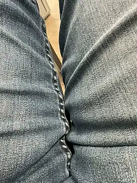 Snapshot of spanner91111 chatting on September 25, 7:58 am spanner91111 online show from September 25, 7:58 am