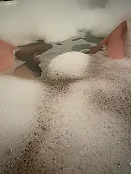 Snapshot of spanner91111 chatting on November 16, 5:50 pm spanner91111 online show from November 16, 5:50 pm