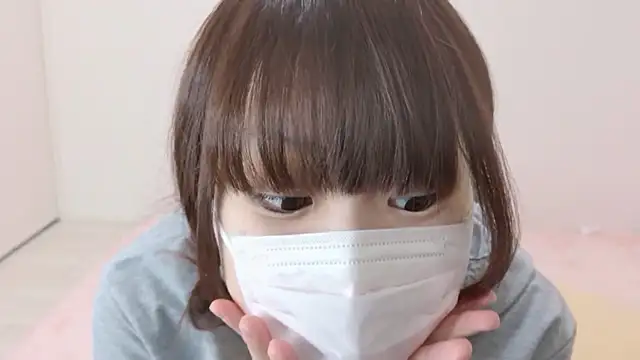 Snapshot of hi---chan- chatting on September 22, 8:15 pm hi---chan- online show from September 22, 8:15 pm