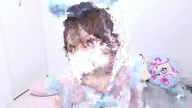 hi---chan- online show from May 8, 1:15 pm