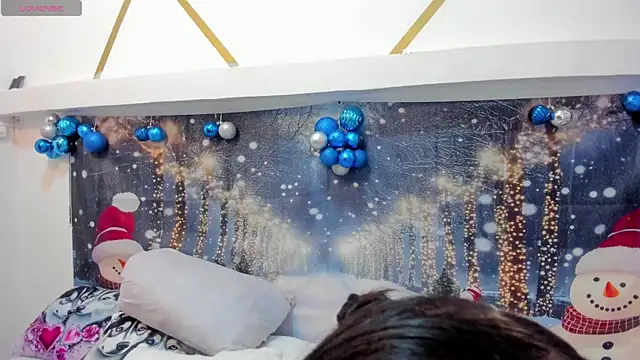 charlotte-11 online show from January 9, 4:14 pm