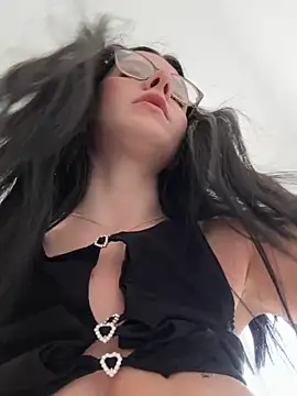 RoxiBlack online show from November 30, 7:53 am