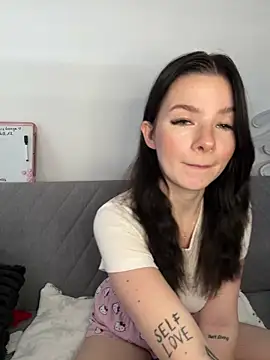 RoxiBlack online show from March 20, 8:59 am