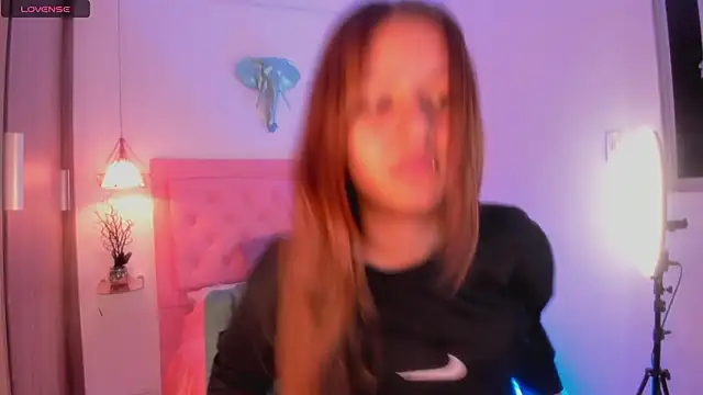 kimmy099 online show from February 25, 7:49 pm