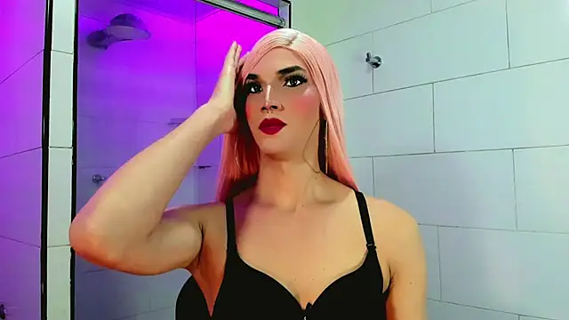 Victoria Kastelo online show from November 5, 7:17 pm