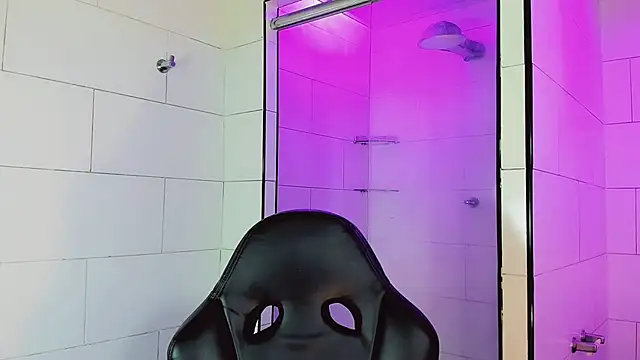 Victoria Kastelo online show from November 4, 7:17 pm