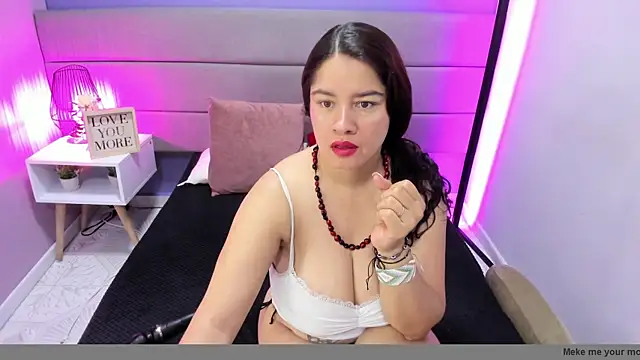 Alicebrooks  online show from May 30, 1:06 pm