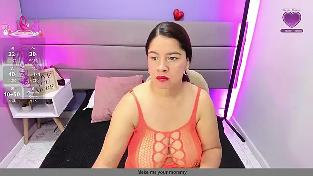 Alicebrooks  online show from May 19, 12:56 pm