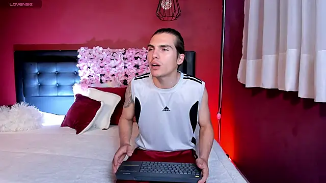  Tattoo Couple online show from September 19, 1:48 pm