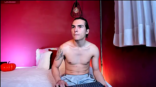  Tattoo Couple online show from October 15, 2:25 pm