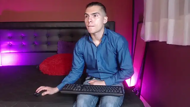  Tattoo Couple online show from February 22, 1:46 pm