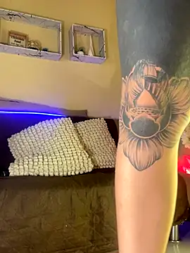 Sweetie Arianna online show from November 6, 6:50 am