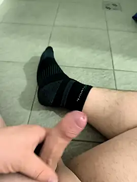 Yolinga205 online show from October 23, 1:10 pm