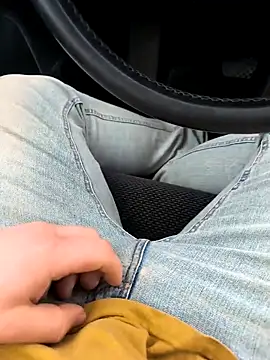 Yolinga205 online show from February 9, 8:34 am