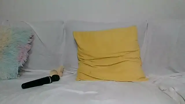 blondyruby online show from November 21, 8:41 pm