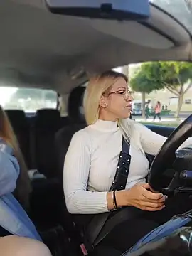 blondyruby online show from April 2, 4:13 pm