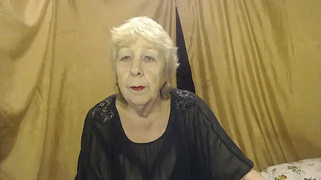  Estelitta 5 online show from February 4, 5:41 pm