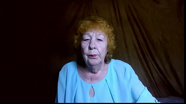 Snapshot of _Estelitta_5 chatting on July 29, 9:19 am Estelitta 5 online show from July 29, 9:19 am