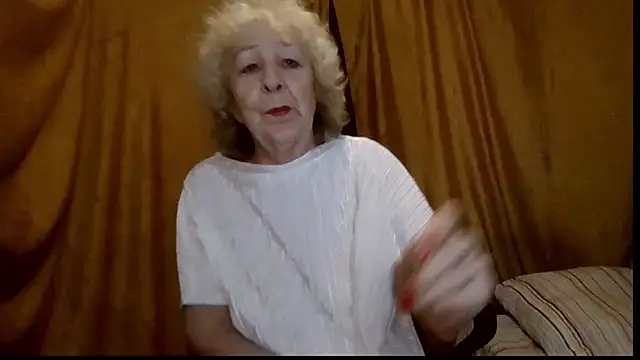  Estelitta 5 online show from May 31, 3:51 pm