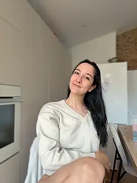  Juliette online show from March 24, 9:42 am