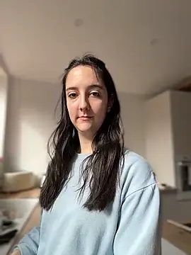  Juliette online show from March 6, 9:48 am