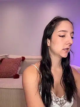 Juliette online show from May 7, 7:28 pm
