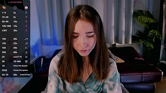 Snapshot of ashleyro1 chatting on November 23, 1:21 pm ashleyro1 online show from November 23, 1:21 pm