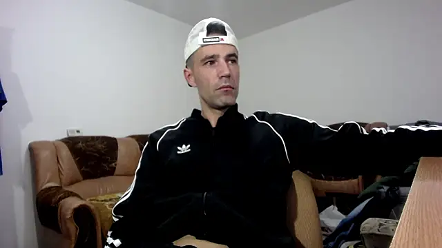 I like older menn online show from February 13, 6:13 am