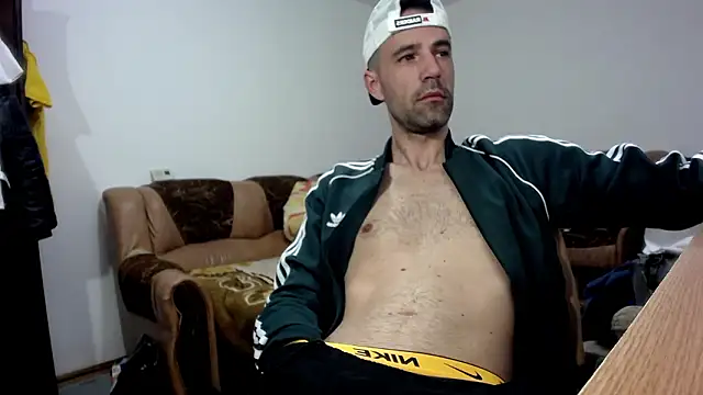 I like older menn online show from March 13, 6:07 am