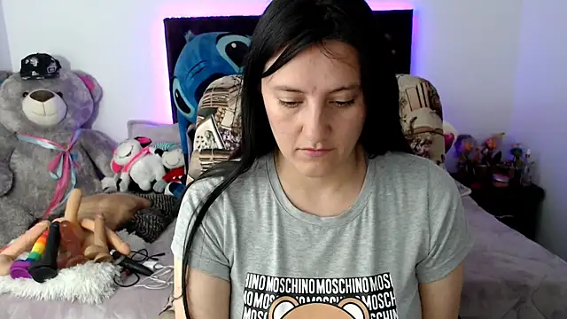 Lorenahot 06 online show from December 20, 11:18 pm