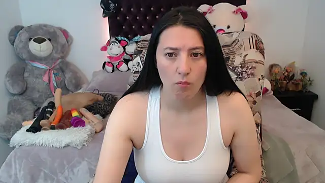 Snapshot of Lorenahot_06 chatting on September 27, 2:23 pm Lorenahot 06 online show from September 27, 2:23 pm