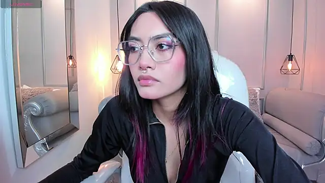 Snapshot of AzuraKindong chatting on September 24, 7:09 pm AzuraKindong online show from September 24, 7:09 pm